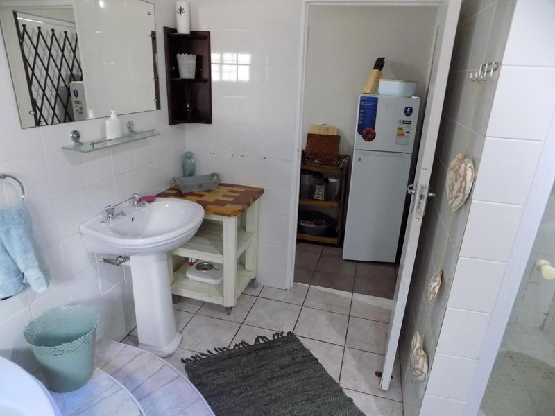 3 Bedroom Property for Sale in Fraaiuitsig Western Cape